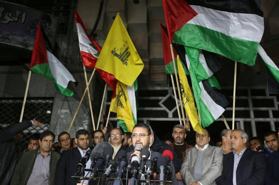 جوقة المصفقين من الفصائل الفلسطينية تهلل لعملية "مزارع شبعا " ..وتنسى مجازر الشعب السوري