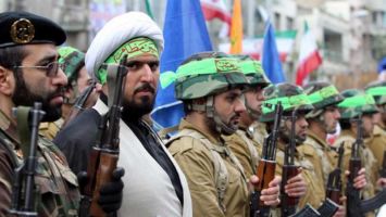 ملامح وهنٍ في هلال طهران