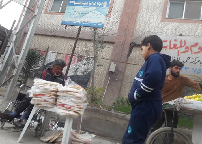 سوريا .. حرمان الأطفال الفلسطينيين من مستحقاتهم من الخبز والمواد التموينية