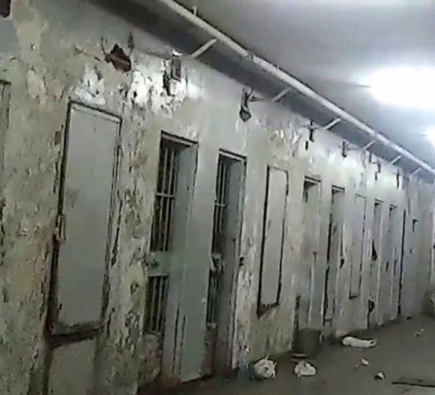 مجموعة العمل: 629 فلسطينياً قضوا في المعتقلات السورية منذ 2011