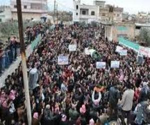 الثورة السورية بعد عامها الأول، تحولت من معركة تغيير إلى صراع وجود ..؟؟
