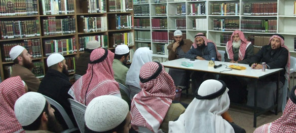 خطباء "دار الكتاب والسنة" يدعون لإجراءات عملية لوقف قتل النظام الرافضي للشعب السوري