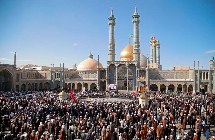 فاتيكان الشيعة.. مطالبات لجعل مدينة قم دولة مستقلة للشيعة في العالم