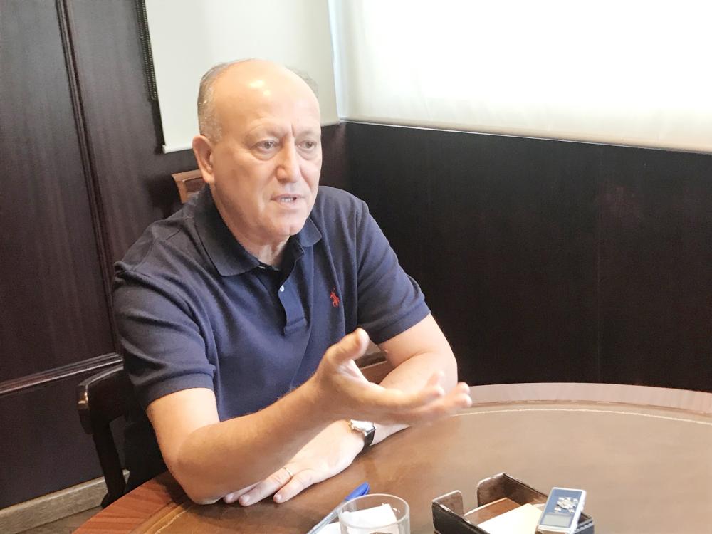 ريفي : لبنان لن يكون فارسياً مهما كلف الأمر