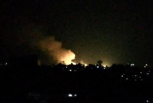 مدير المرصد السوري : 5 عناصر قتلوا جراء الضربات "الإسرائيلية" ليلة أمس على مركز لـ"حزب الله" والإيرانيين في سوريا