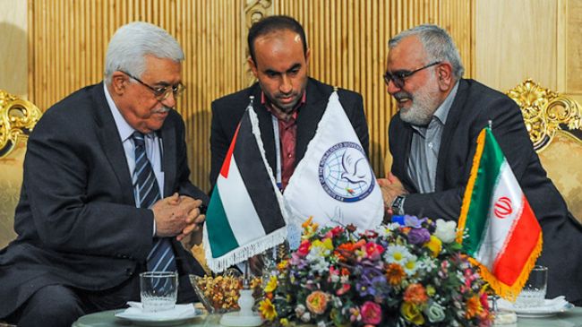 سلطة محمود عباس تغازل إيران